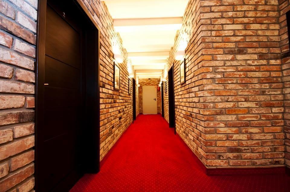 Pyszna Stajenka Hotel Bakow  Exterior foto
